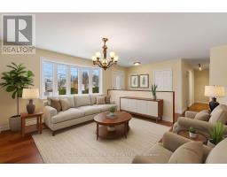 Dining room - 19 Farr Avenue, East Gwillimbury, ON L0G1V0 Photo 5