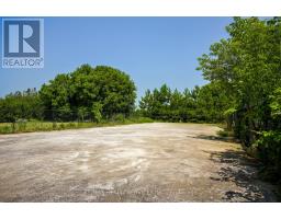 Mud room - 214 Maple Avenue S, Brant, ON N0E1A0 Photo 2