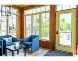 Kitchen - 214 Maple Avenue S, Brant, ON N0E1A0 Photo 3