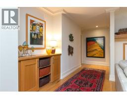 Bedroom - 3955 Burchett Pl, Saanich, BC V8N6C2 Photo 5