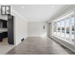 93 Wellington Street, Welland, ON L3B1B2 Photo 4