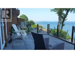 Bathroom - 102 9115 Lochside Dr, North Saanich, BC V8L1N1 Photo 3