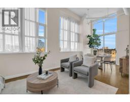 Living room - 410 W King Street W Unit 524, Kitchener, ON N2G1C3 Photo 2