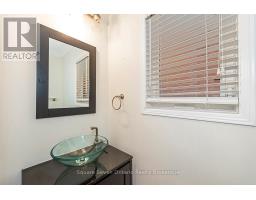 Bedroom 2 - 391 Vellore Park Avenue, Vaughan, ON L4H0E6 Photo 5