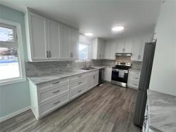 Primary Bedroom - 9 River Drive, Whitemouth, MB R0E2G0 Photo 3