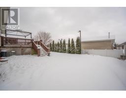 Primary Bedroom - 95 Beaumont Ave, Sault Ste Marie, ON P6C6E7 Photo 5