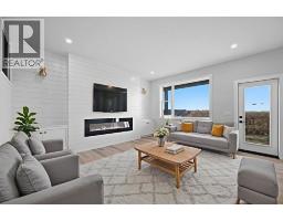 Dining room - 3430 Victory Way, Olds, AB T0M0W0 Photo 3