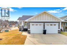 4pc Bathroom - 3901 49 Ave, Ponoka, AB T4J0B6 Photo 2