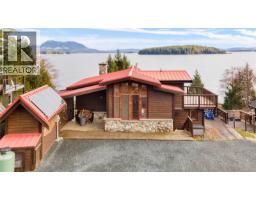 Dining room - 1062 5th Ave, Ucluelet, BC V0R3A0 Photo 2