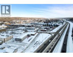 9906 Saunderson Avenue, Fort Mcmurray, AB T9H1R9 Photo 5