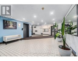 107 318 Lorry Greenberg Drive, Image 2