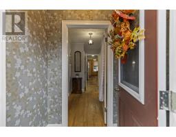 Dining room - 37 Poplar Ave, Sault Ste Marie, ON P6C2W6 Photo 2