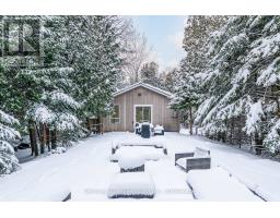 Dining room - 1025 West Road, Northern Bruce Peninsula, ON N0H1W0 Photo 3