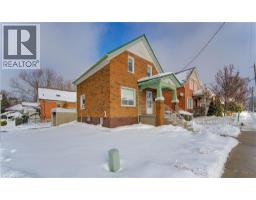 Foyer - 160 Glasgow Street, Kitchener, ON N2G2G9 Photo 2