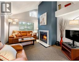 320 2021 Karen Crescent, Whistler, BC V8E0H1 Photo 2