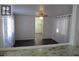 Kitchen - 7 Parkland Estates, Raymond, AB T0K2S0 Photo 3