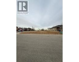 567 East Lakeview Place, Chestermere, AB T1X0A3 Photo 4