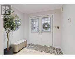 Living room - 6 Summit Drive, Vaughan, ON L4H0E8 Photo 4