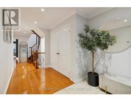 Primary Bedroom - 6 Summit Drive, Vaughan, ON L4H0E8 Photo 5