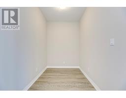 Kitchen - 312 3265 Carding Mill Trail W, Oakville, ON L6M5P7 Photo 4