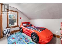 Pantry - 13 King Street, Brockton, ON N0G1J0 Photo 5