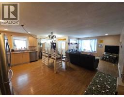 Kitchen - 10203 16 Street, Dawson Creek, BC V1G3Z9 Photo 3