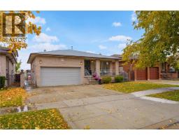 Recreation room - 66 Ellington Avenue, Stoney Creek, ON L8E3T6 Photo 2