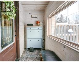 Living room - 9920 County 10 Road, Clearview, ON L0M1N0 Photo 2