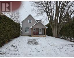 Bathroom - 189 Napoleon Street S, Carleton Place, ON K7C2W8 Photo 2