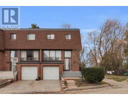Dining room - 28 Stately Way, Markham, ON L3T3Z8 Photo 2