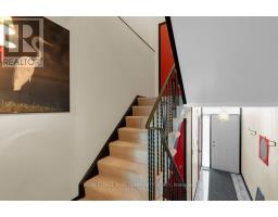 Primary Bedroom - 28 Stately Way, Markham, ON L3T3Z8 Photo 4