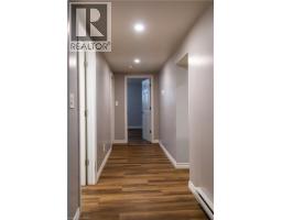 104 South Street E, Aylmer, ON N5H1P8 Photo 3