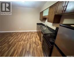 4pc Bathroom - 10 104 104th Street W, Saskatoon, SK S7N1M8 Photo 3