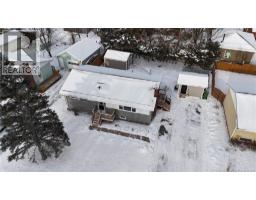 Living room - 28 Huron Avenue, Fredericton, NB E3A1J7 Photo 3