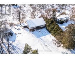 Living room - 303240 33 Side Road, Meaford, ON N0H1B0 Photo 2
