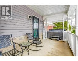 Recreation room - 9188 Dickenson Road W, Mount Hope, ON L0R1W0 Photo 5