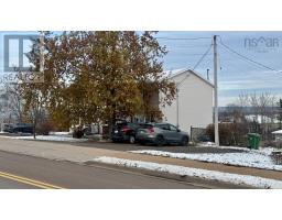 Primary Bedroom - 517 519 Truro Heights Road, Truro Heights, NS B6L1Y2 Photo 5