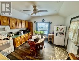 Dining room - 123 Green Street, Deseronto, ON K0K1X0 Photo 4