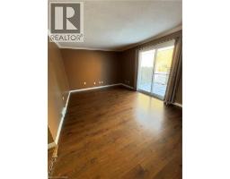 Bedroom - 1247 Huron Street Unit 29, London, ON N5Y4X7 Photo 5