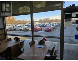 E 2 200 John Street W, Oshawa, ON L1J2B4 Photo 3