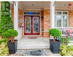 Kitchen - 27 Windyton Avenue, Markham, ON L6B0V5 Photo 3