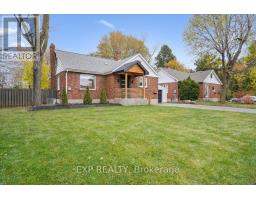 Living room - 10 Harold Street, Brampton, ON L6Y1C7 Photo 2