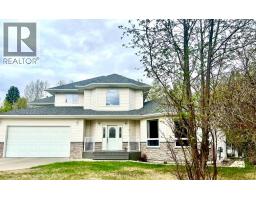 Kitchen - 4228 8 Avenue, Edson, AB T7E1A8 Photo 3