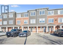 Family room - 9 24 Morrison Road, Kitchener, ON N2A2W7 Photo 2