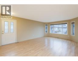 Bedroom - 111 Harbourfront Drive Nw Unit 14, Salmon Arm, BC V1E1A3 Photo 3