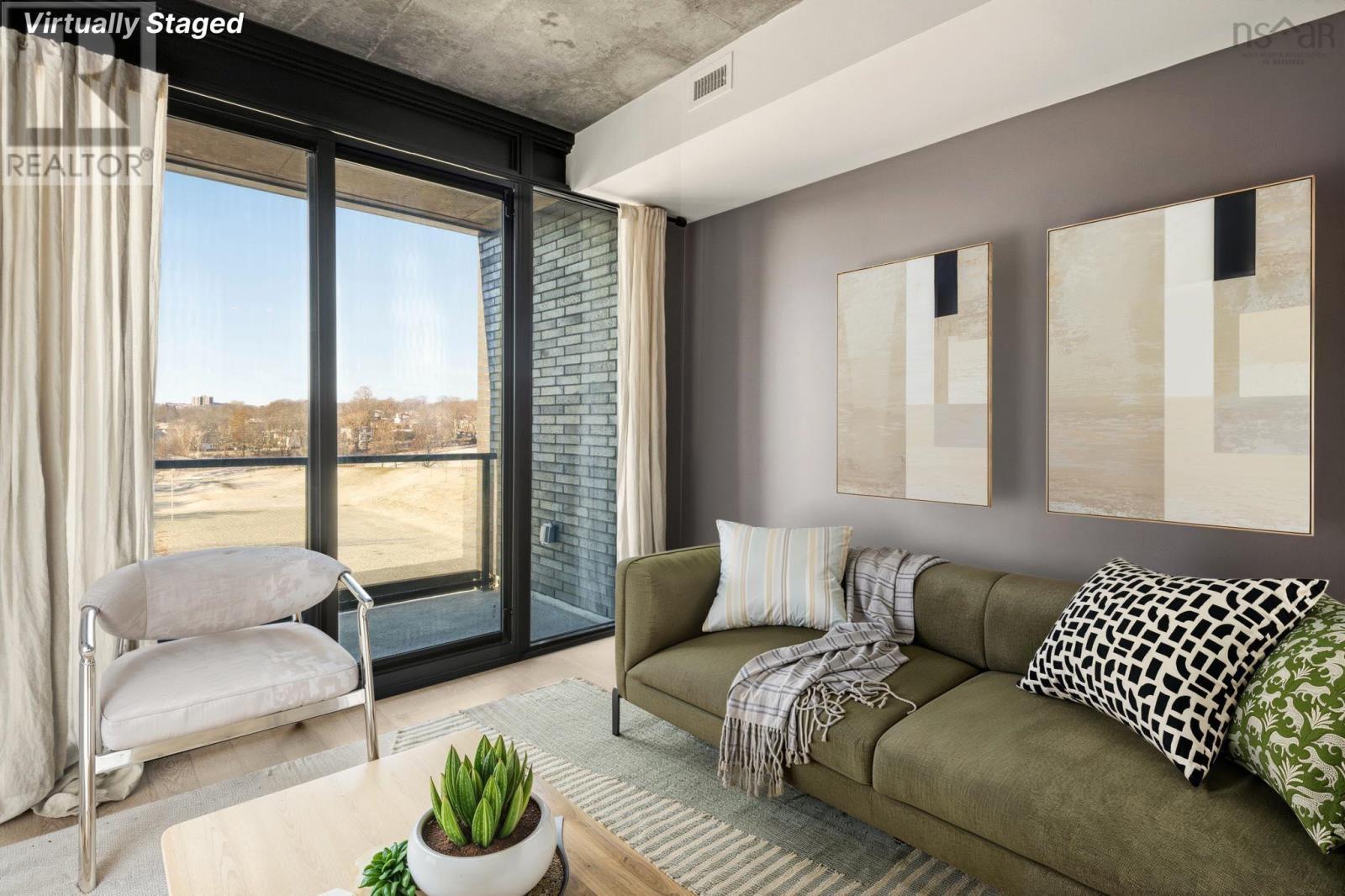 618 1048 Wellington Street