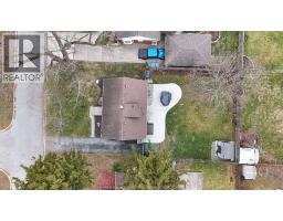 Laundry room - 3095 Academy Drive, Windsor, ON N9E2H5 Photo 2