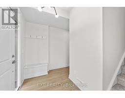 Living room - 2580 Sheffield Boulevard, London South, ON N6M0G4 Photo 4