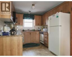 Laundry room - 15 Monarch Drive, Chatham, ON N7L5G6 Photo 2