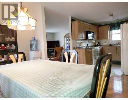 Bedroom - 15 Monarch Drive, Chatham, ON N7L5G6 Photo 4